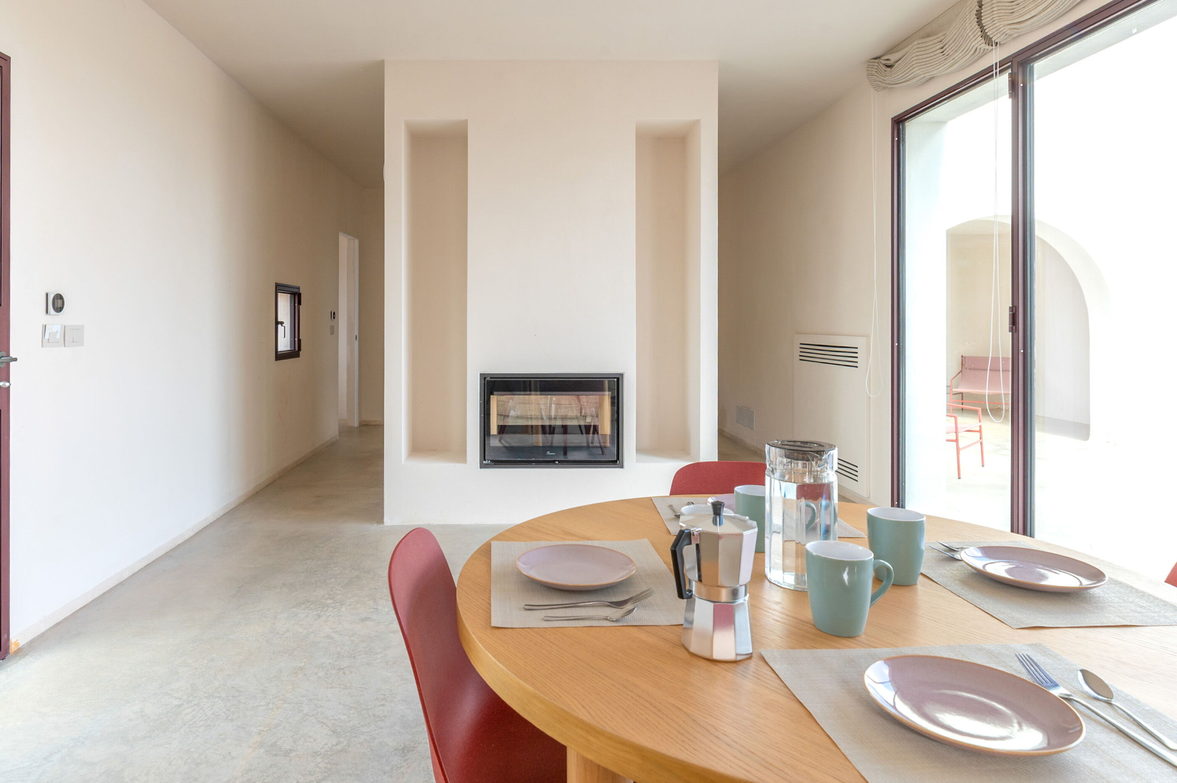 Living Area 2