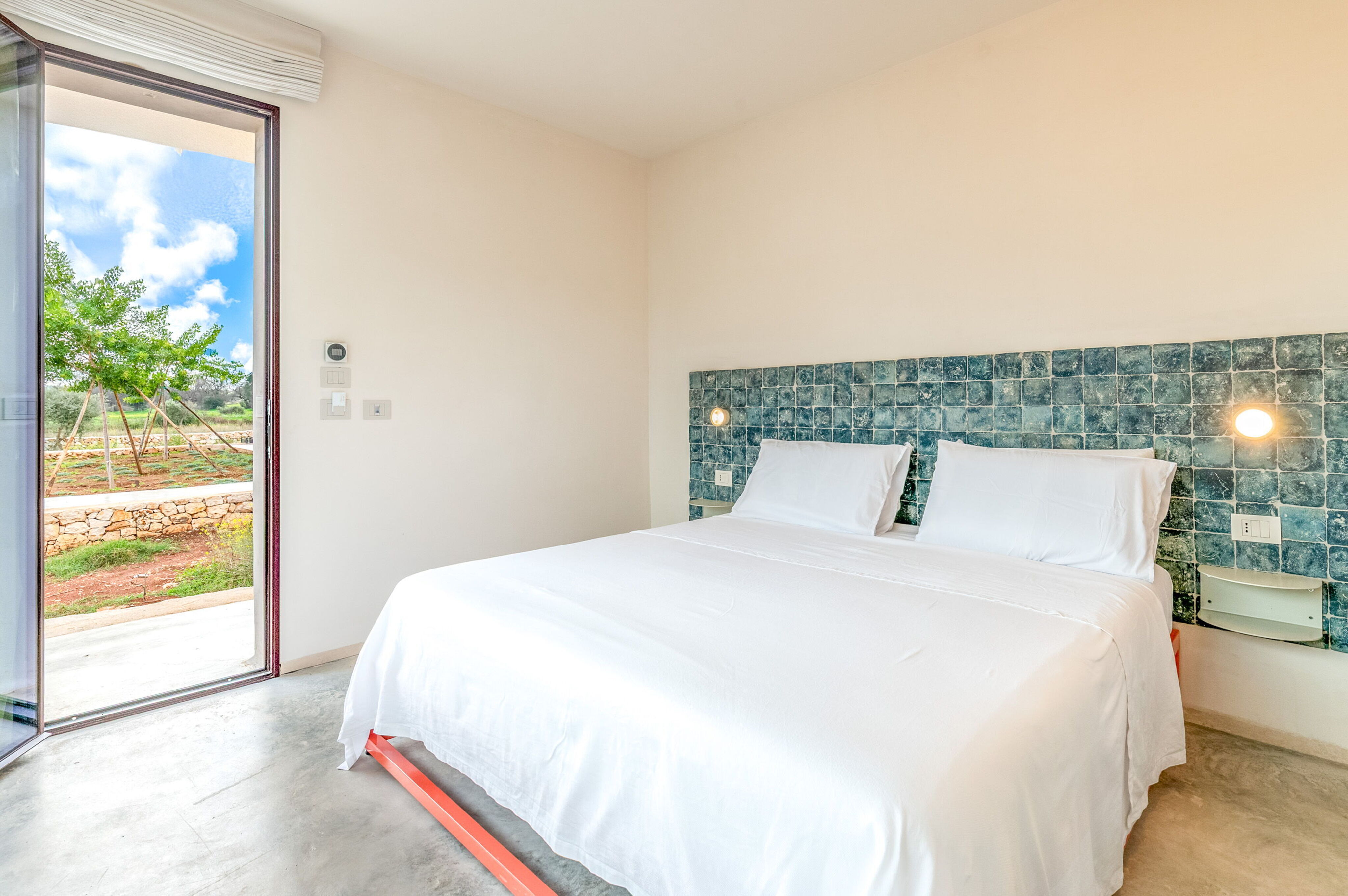 Suite 2