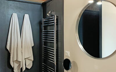 Villa Zara: Automne, Été, Printemps, Salle de bain