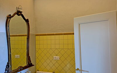 Villa Zara: Automne, Été, Printemps, Salle de bain