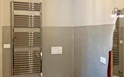 Villa Zara: Automne, Été, Printemps, Salle de bain