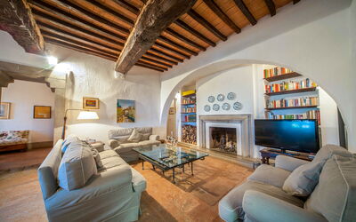 Villa Zara: Automne, Été, Printemps, Salon