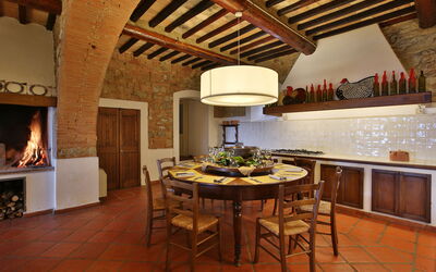 Villa Zara: Automne, Cuisine, Été, Printemps