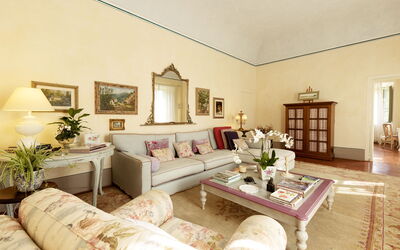 Villa Osa: Autumn, Living Room, Summer, Winter