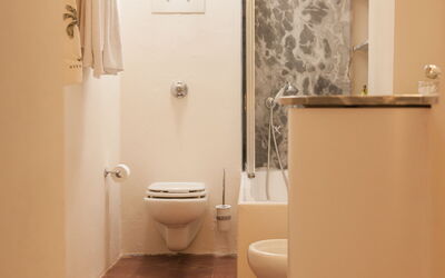 Villa Osa: Autumn, Bathroom, Summer, Winter