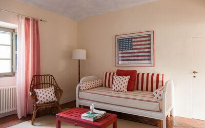 Villa Osa: Autumn, Living Room, Summer, Winter