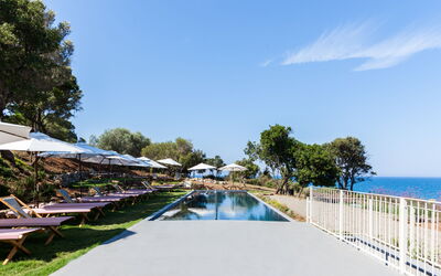 Villa Osa: Autumn, Pool, Summer, Winter