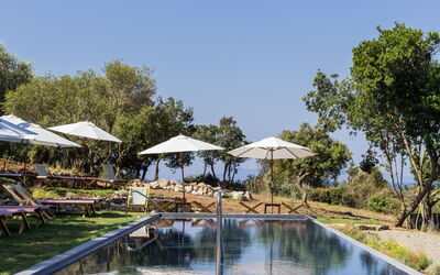 Villa Osa: Autumn, Pool, Summer, Winter