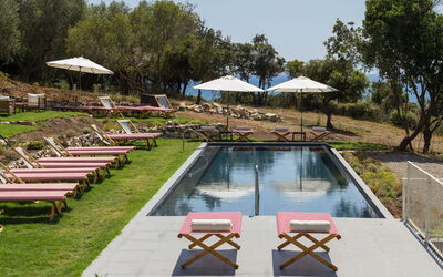 Villa Osa: Autumn, Pool, Summer, Winter