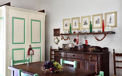 Villa Sorrentina: sorrento-hills-comfort-villa-massa-lubrense-villa-dining-room