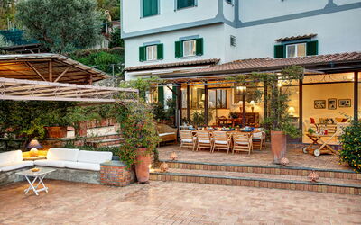 Villa Panorama: country-lemonvilla-massa-lubrense-villa-patio