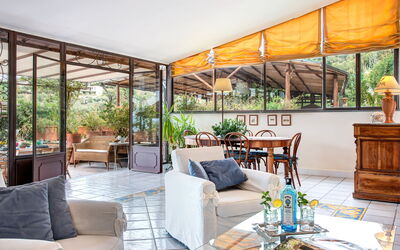 Villa Panorama: country-lemonvilla-massa-lubrense-villa-patio