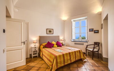 Villa Acquara: villa-riggiole-700-massa-lubrense-villa-bedroom