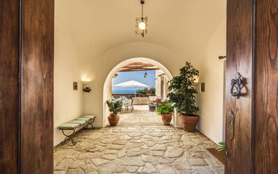 Villa Acquara: villa-riggiole-700-massa-lubrense-villa-patio