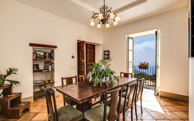 Villa Acquara: villa-riggiole-700-massa-lubrense-villa-dining-room