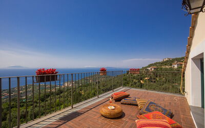 Villa Acquara: villa-riggiole-700-massa-lubrense-villa-terrace