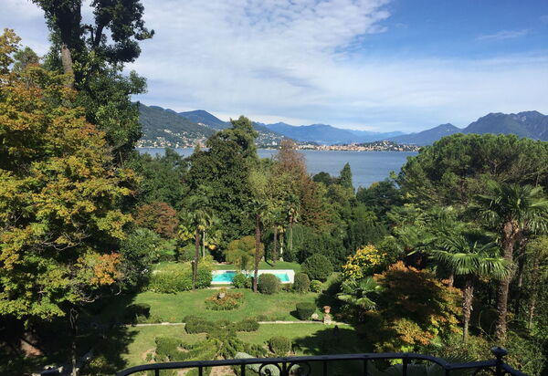 Villa Maggiore: Giardino, Piscina, Vista Panoramica