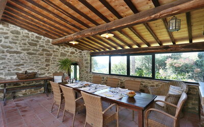 Villa Paride: Balcony / Terrace / Patio, Facilities