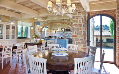 Villa Emozionale 18: Salle à manger