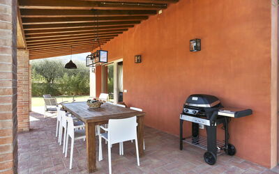 Villa Bacco: Amenities, Balcony / Terrace / Patio