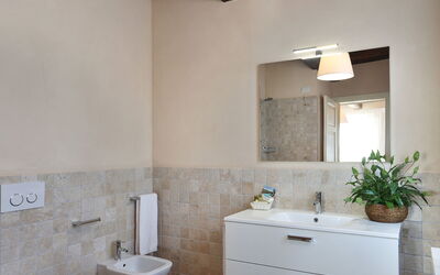 Villa Bacco: Bathroom