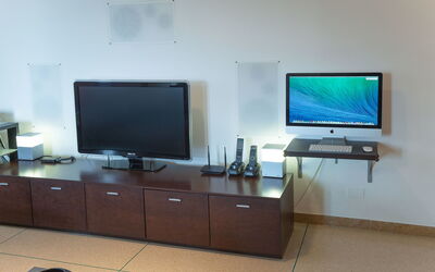 Villa Vallovaia: Living Room