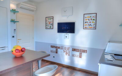 Villa Vallovaia: Kitchen