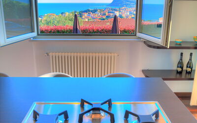 Villa Vallovaia: Kitchen