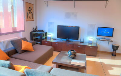 Villa Vallovaia: Living Room