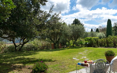 Villa Bastianella: Buitenkanten, Tuin