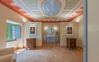 Palazzo Salieri: chambre à coucher, Salle de bain