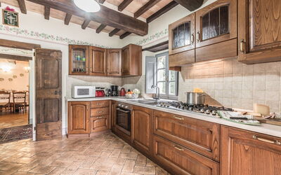 Torre Alcina: Kitchen