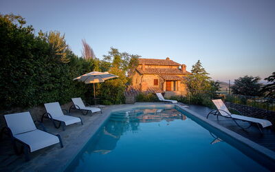Villa Rosselli: Swimming pool