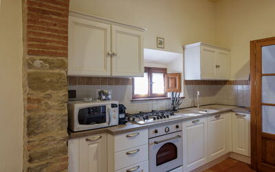 Villa Rosselli: Kitchen