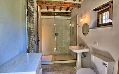 Villa Vivaldi: Badkamer