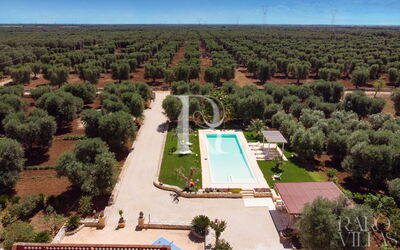 Casale Grattiglie: bubbelbad, Buitenkanten, Buitenshuis, Keer bekeken, Tuin, Voorzieningen, zwembad