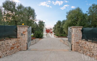 Casale Grattiglie: Buitenkanten, Hoofdingang, Tuin