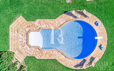 Villa Luce - Sleeps 16