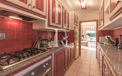 Villa Luce - Sleeps 16