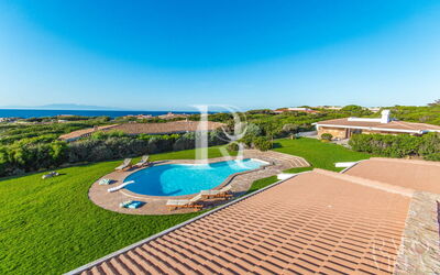 Villa Luce - Sleeps 16