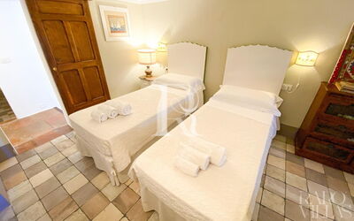 Villa Vega | Sleeps 20