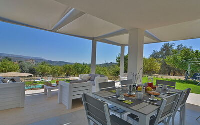 Villa Gioi