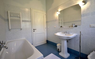 Palazzo delle Contesse: Bathroom
