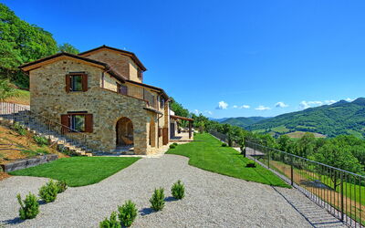 Villa Pura: Garden, Outdoor