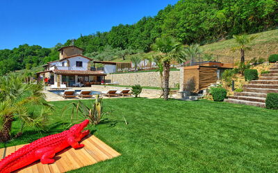 Villa Pura: Garden, Outdoor