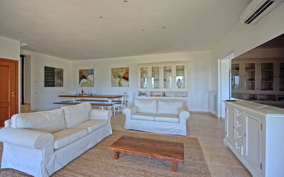 Villa Pura: Dining Room, Living Room