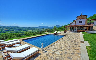 Villa Pura: Outdoor, Pool