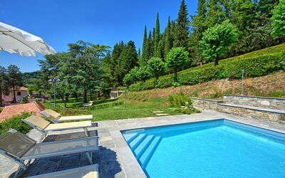 Miraggio: Buitenshuis, zwembad