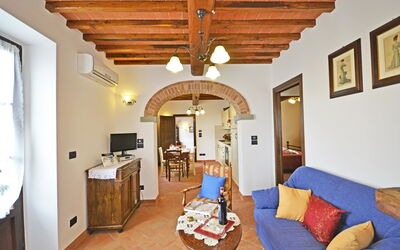 Villa Famosa: Living room