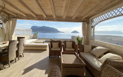 Lemonade Chalet